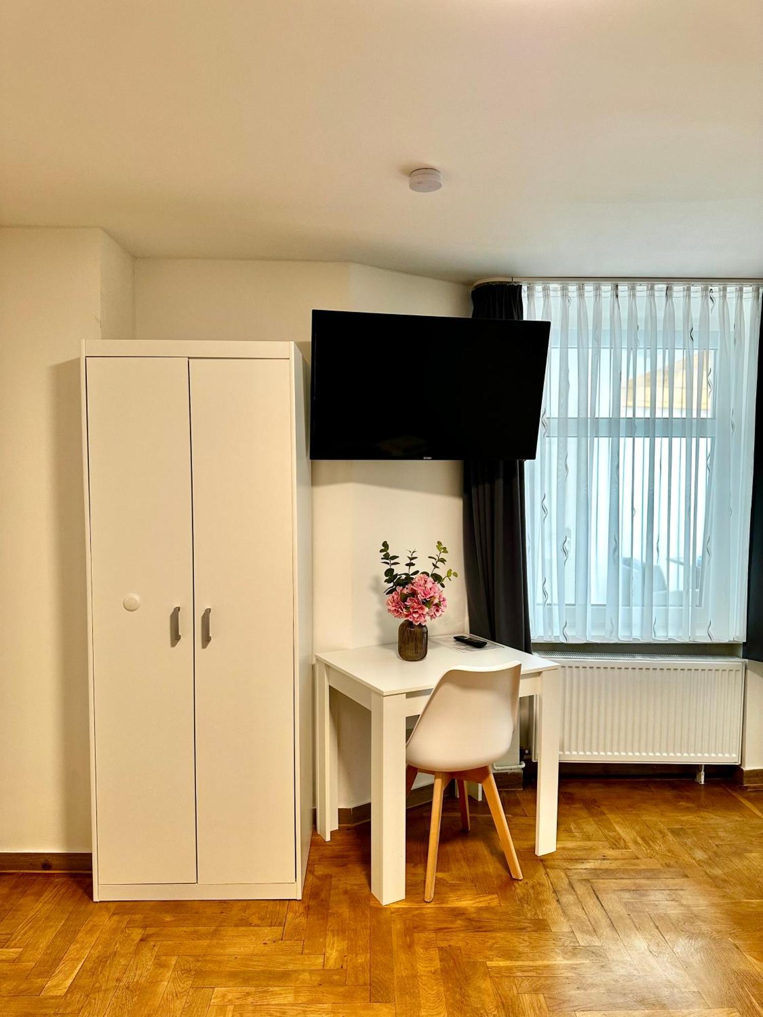 Stendaler Apartments Chambre photo