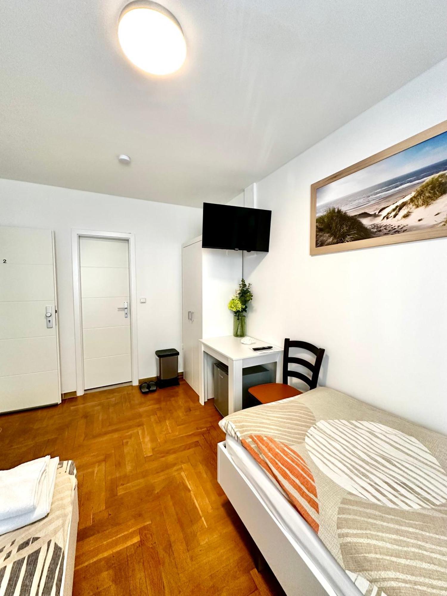 Stendaler Apartments Chambre photo